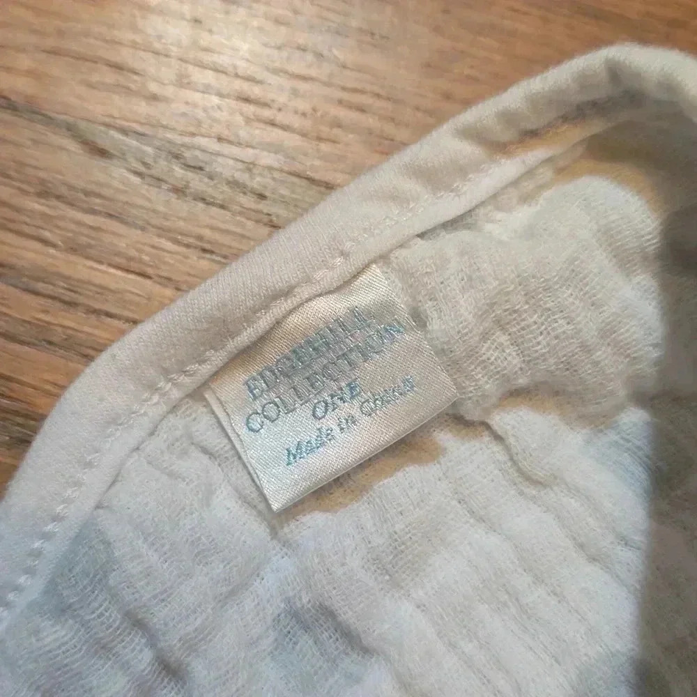 Edgehill Collection One - Picture 2 of 2